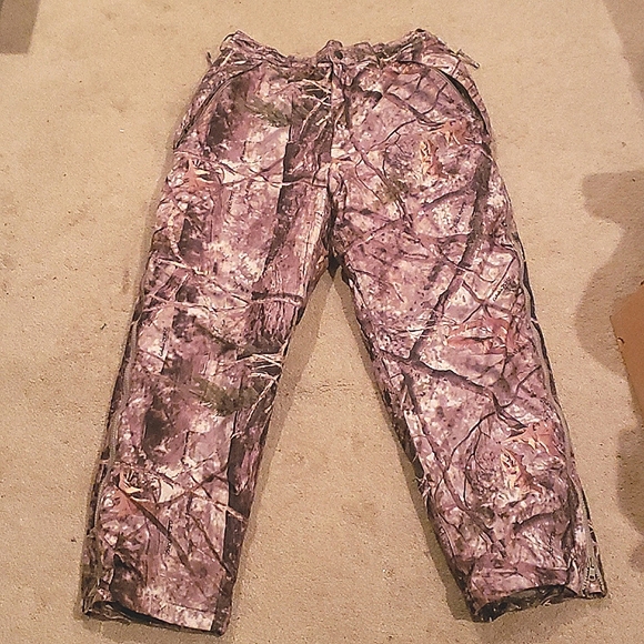 Cabelas 4most pants